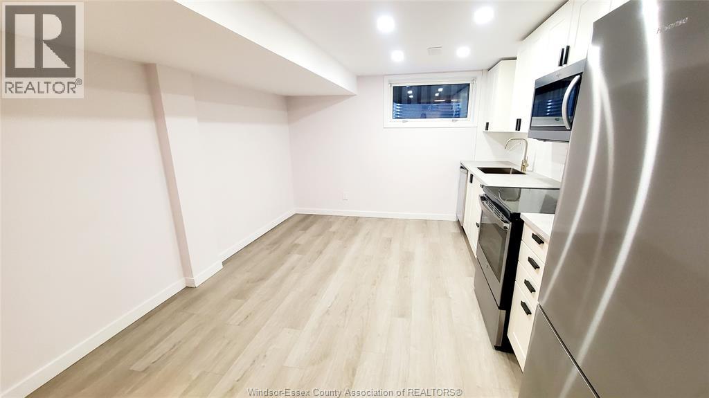 1475 Francois Unit# B Property Photo 2