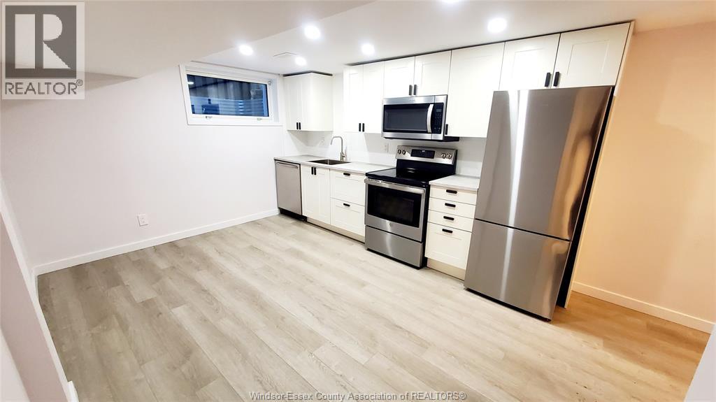 1475 Francois Unit# B Property Photo 3