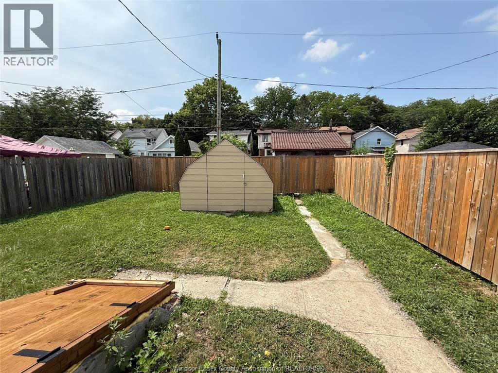 1539 Windermere Road Property Photo 7