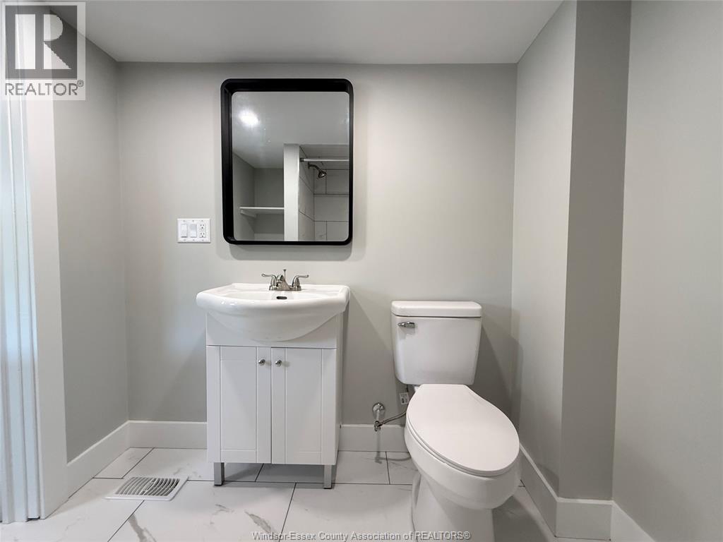 1539 Windermere Road Property Photo 9