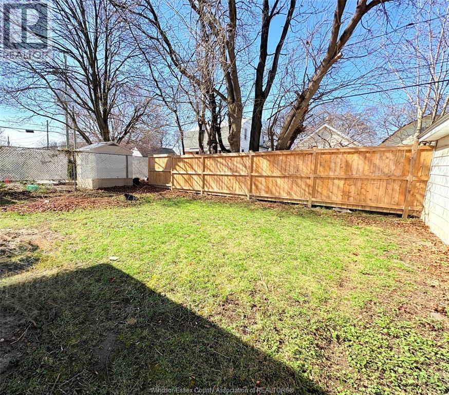 1489 Windermere Road Property Photo 5