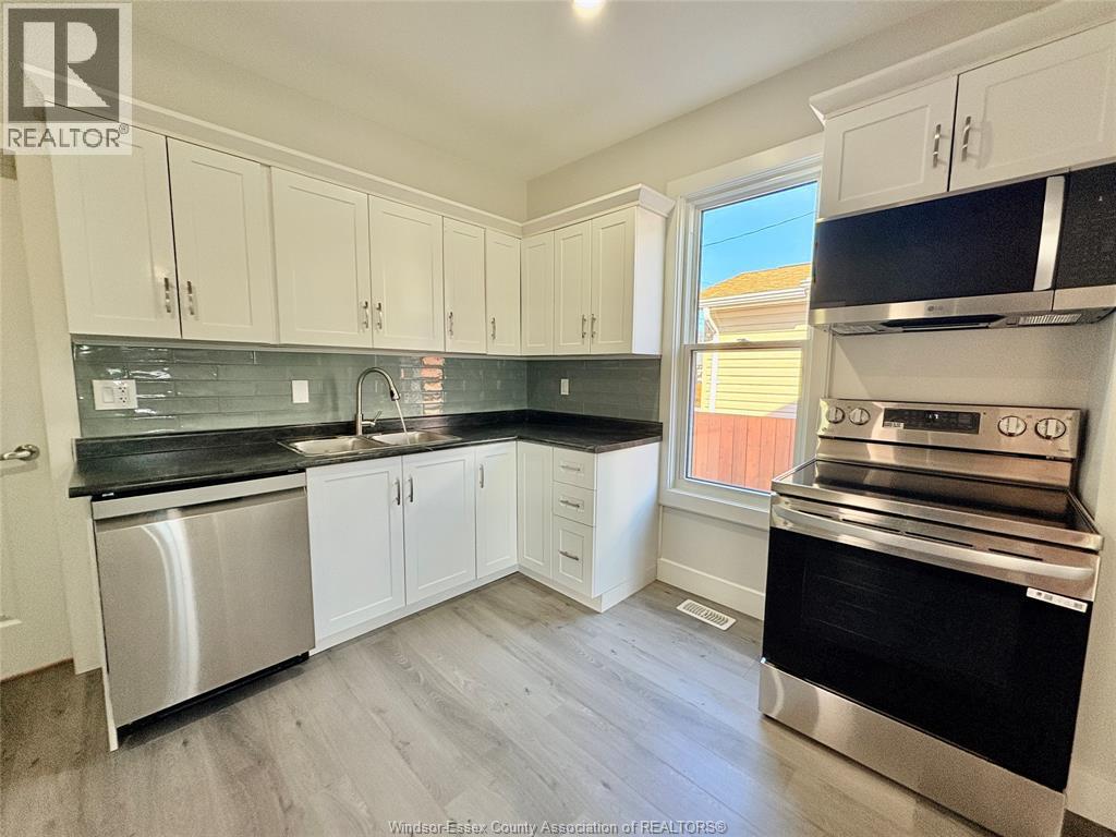 1489 Windermere Road Property Photo 10