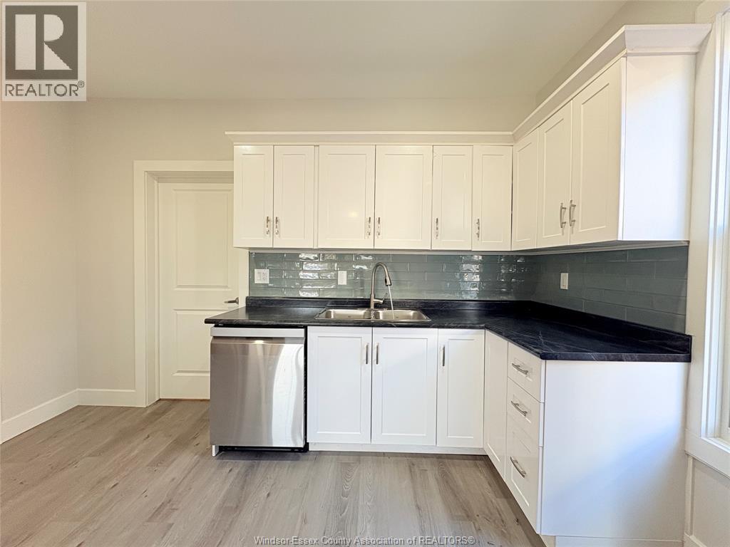1489 Windermere Road Property Photo 12
