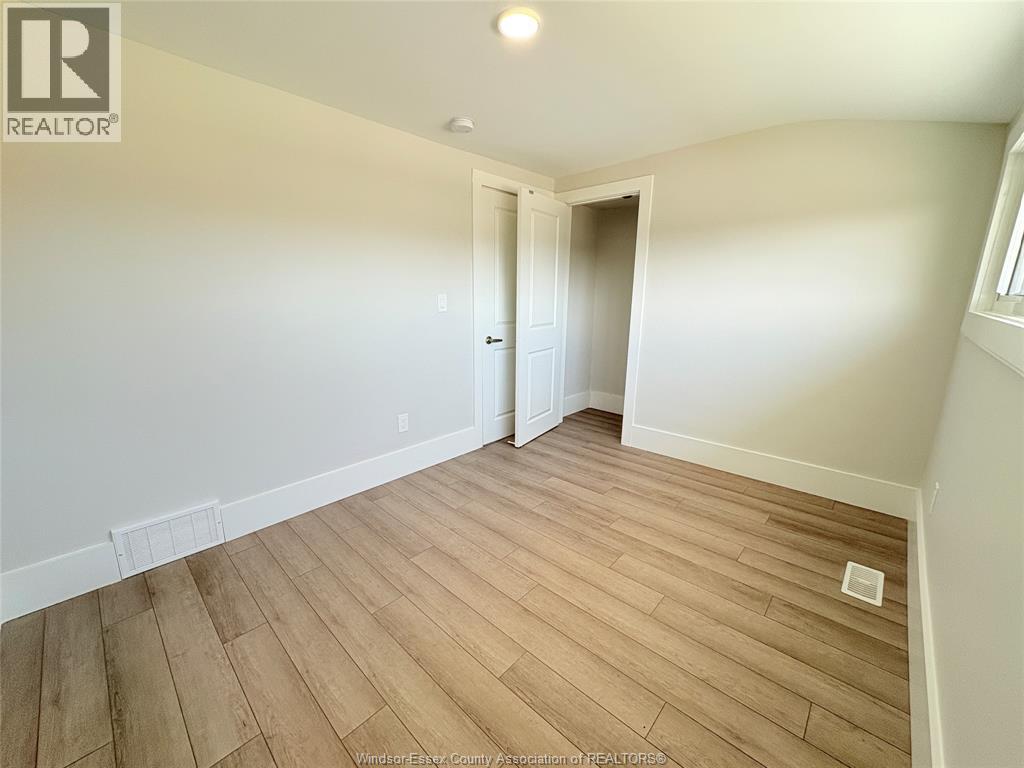 1489 Windermere Road Property Photo 17