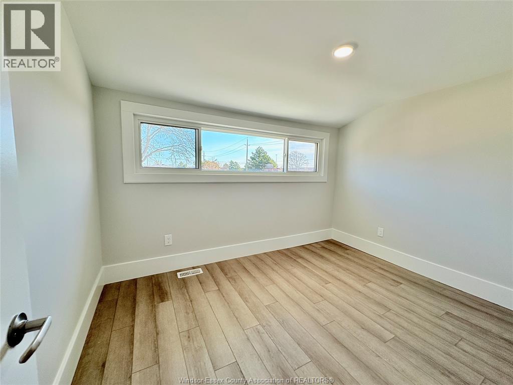 1489 Windermere Road Property Photo 18