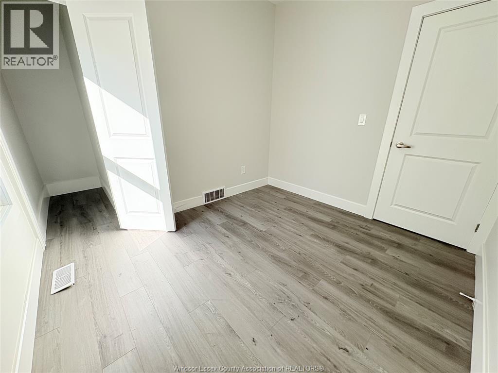 1489 Windermere Road Property Photo 24