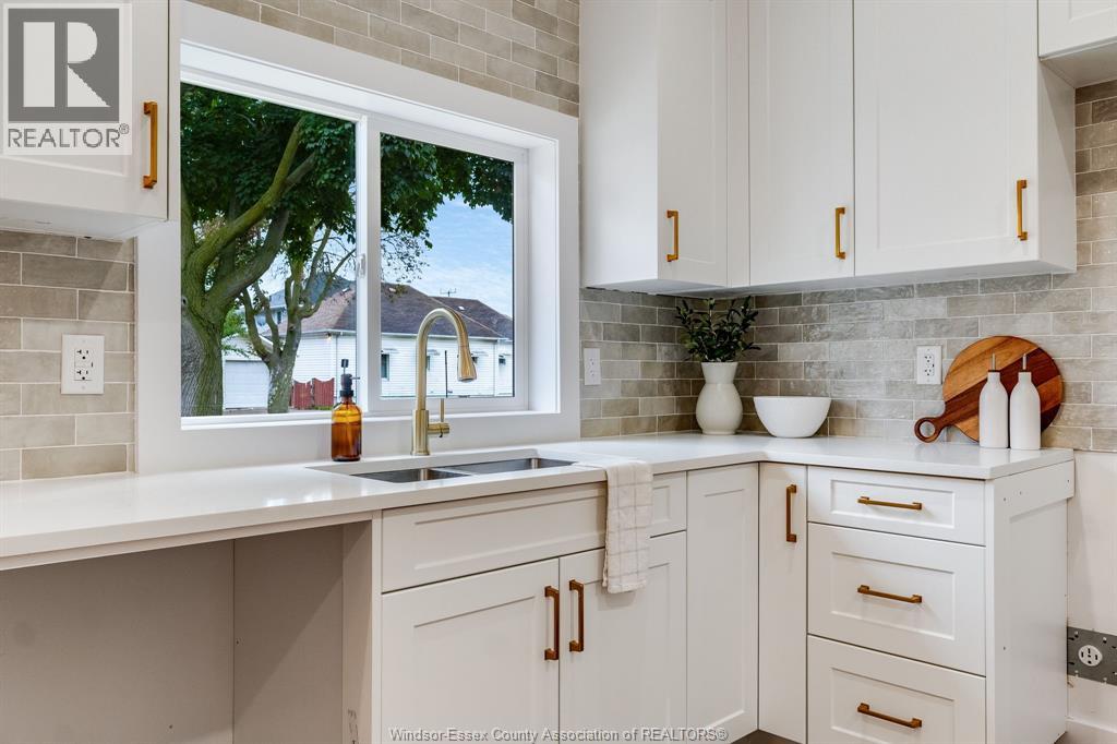 5 Howard Street Property Photo 7
