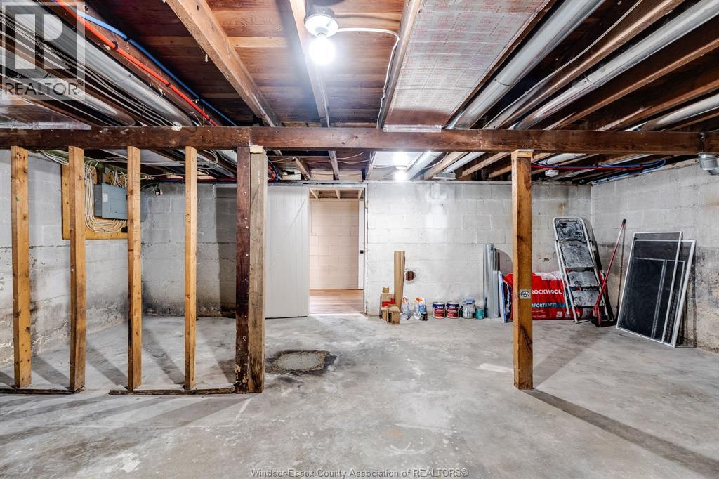 5 Howard Street Property Photo 23