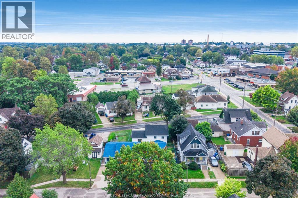 5 Howard Street Property Photo 32