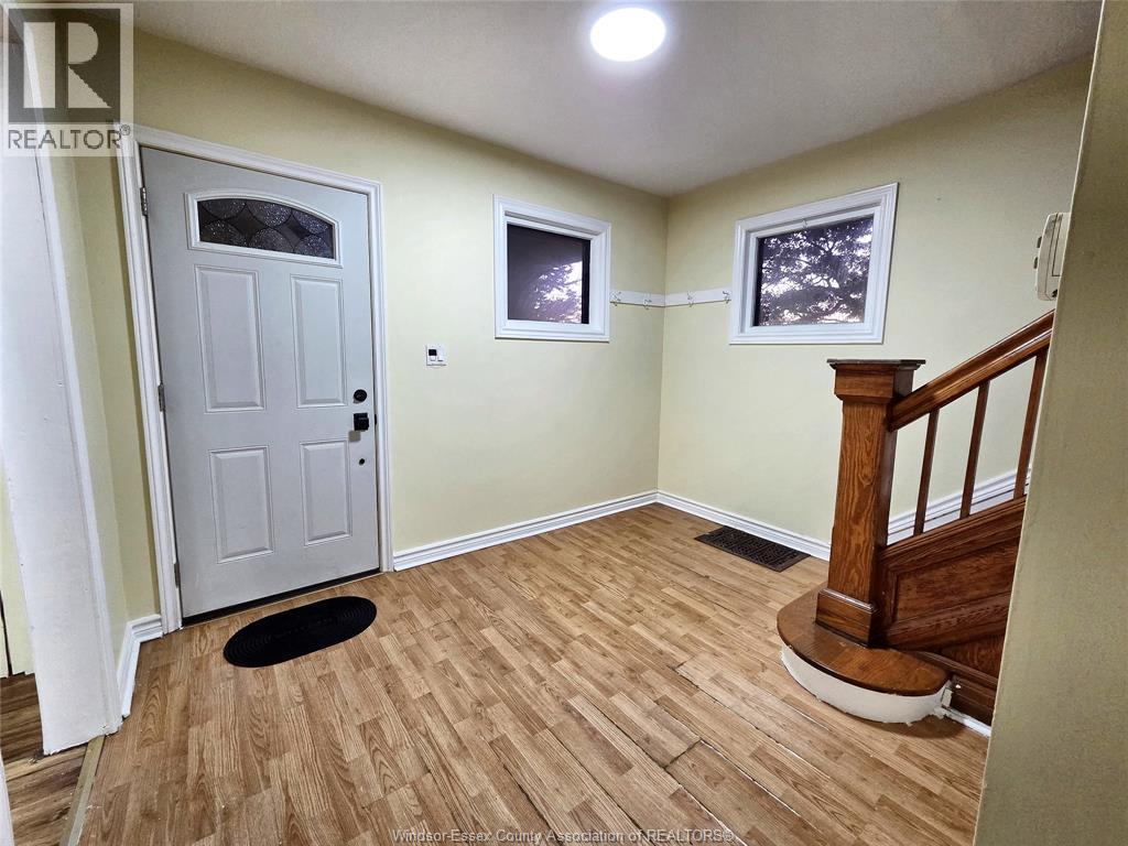 328 John B Avenue Property Photo 3
