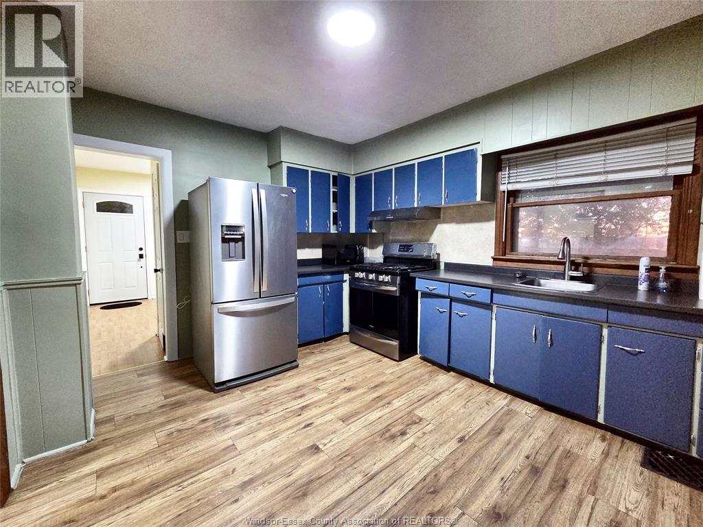 328 John B Avenue Property Photo 6