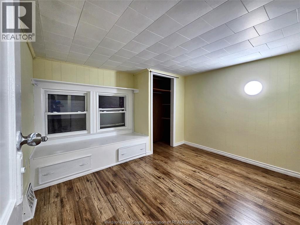 328 John B Avenue Property Photo 7