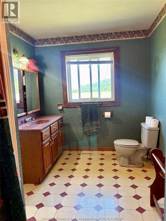 2 Parsons Road Property Photo 14