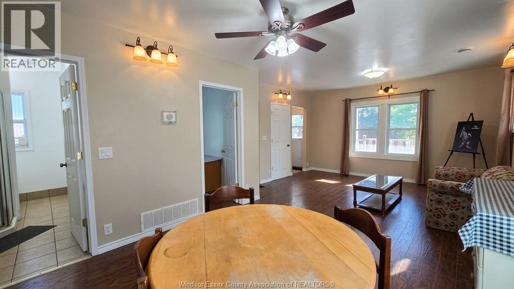 721-723 Campbell Avenue Property Photo 15