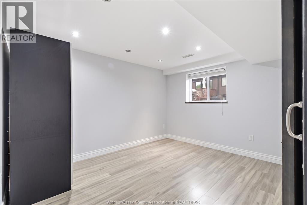 11911 Maitland Avenue Property Photo 33