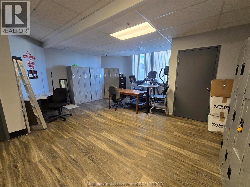 750 Richmond Street Property Photo 2