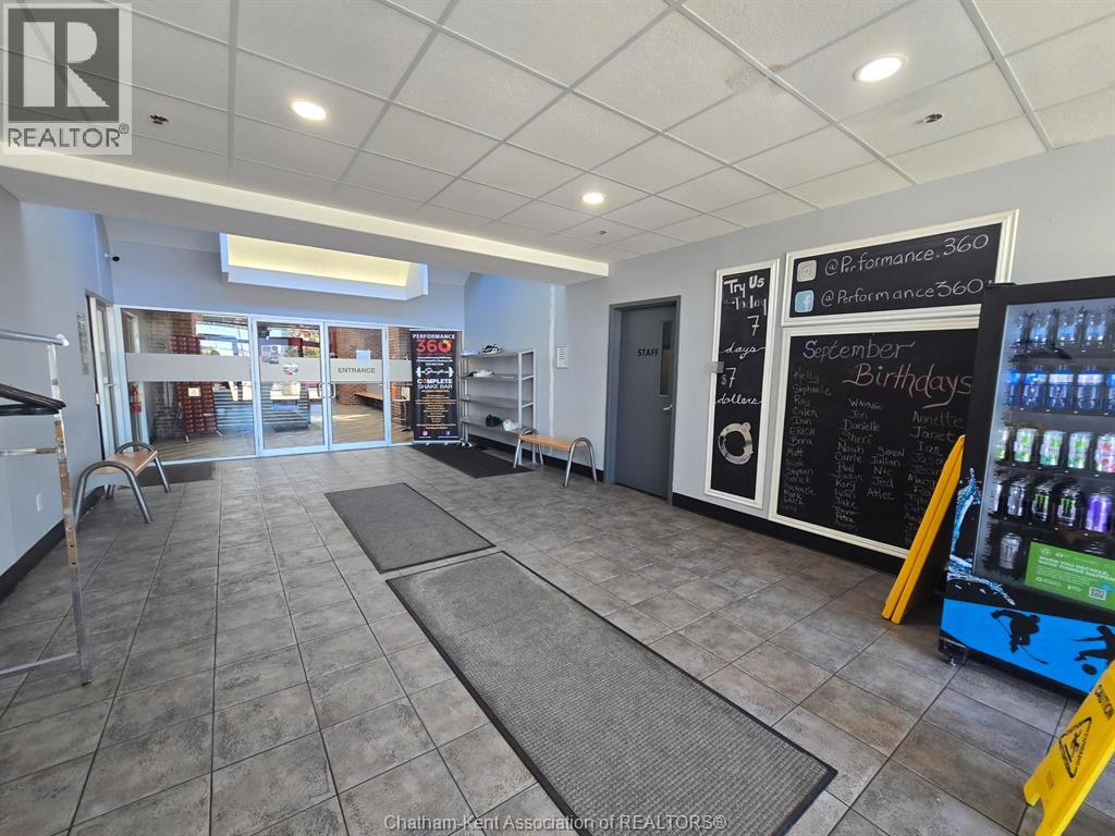 750 Richmond Street Property Photo 5