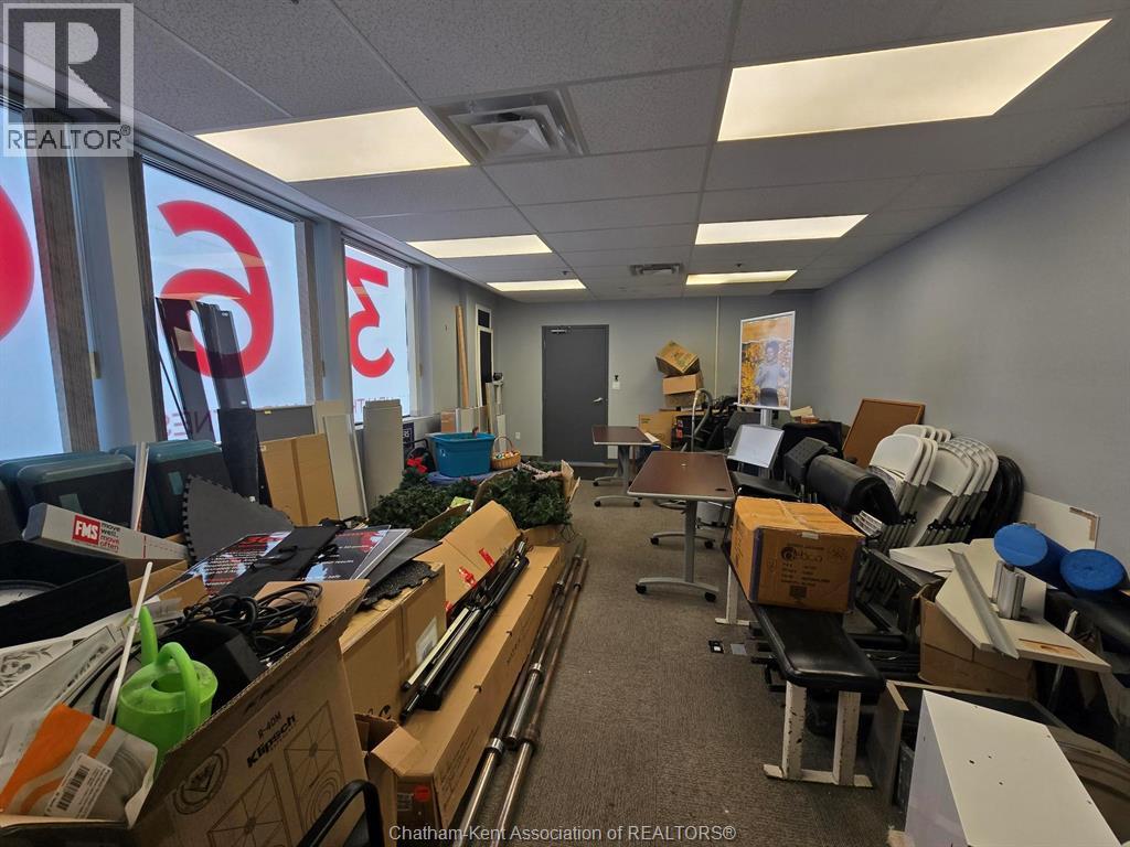 750 Richmond Street Property Photo 8