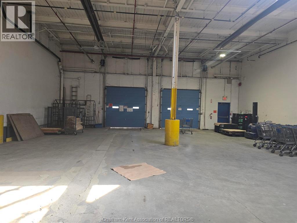 750 Richmond Street Property Photo 5