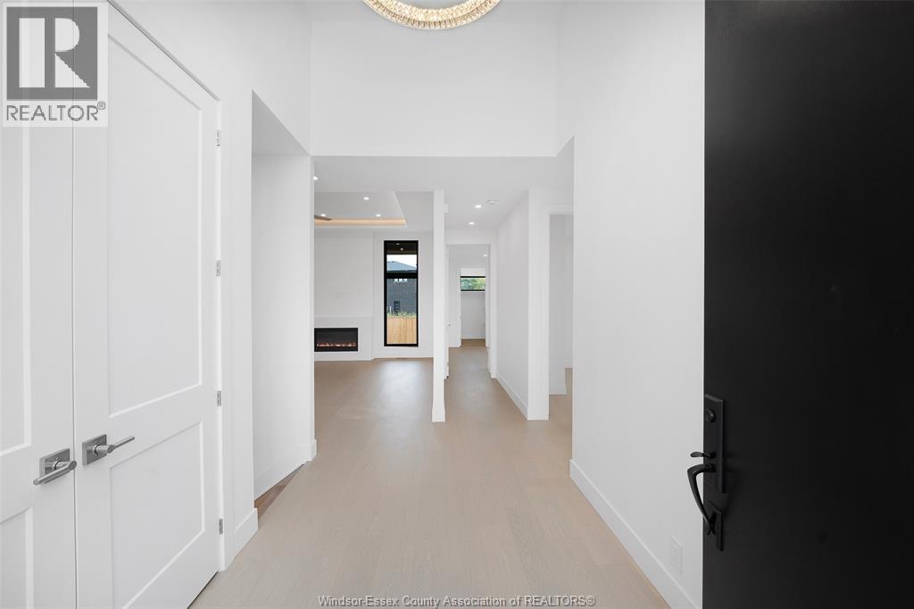 2 Pebble Beach Court Property Photo 6