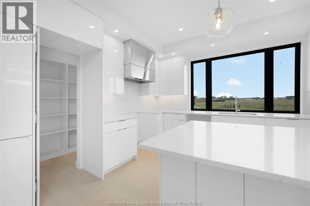 2 Pebble Beach Court Property Photo 19