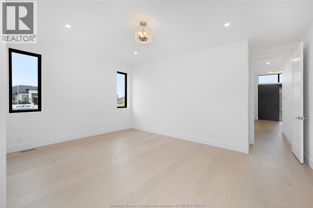 2 Pebble Beach Court Property Photo 22