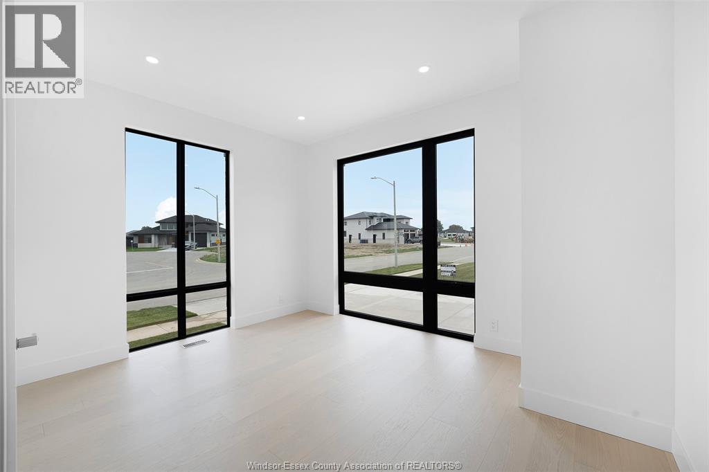 2 Pebble Beach Court Property Photo 28