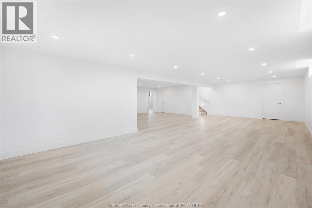 2 Pebble Beach Court Property Photo 34