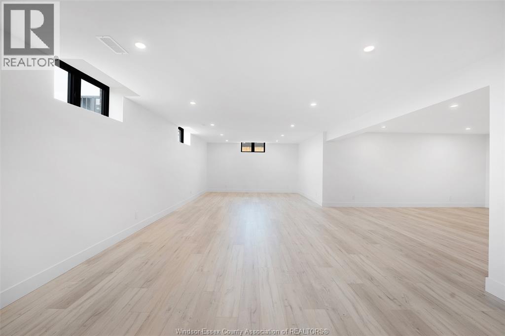 2 Pebble Beach Court Property Photo 40