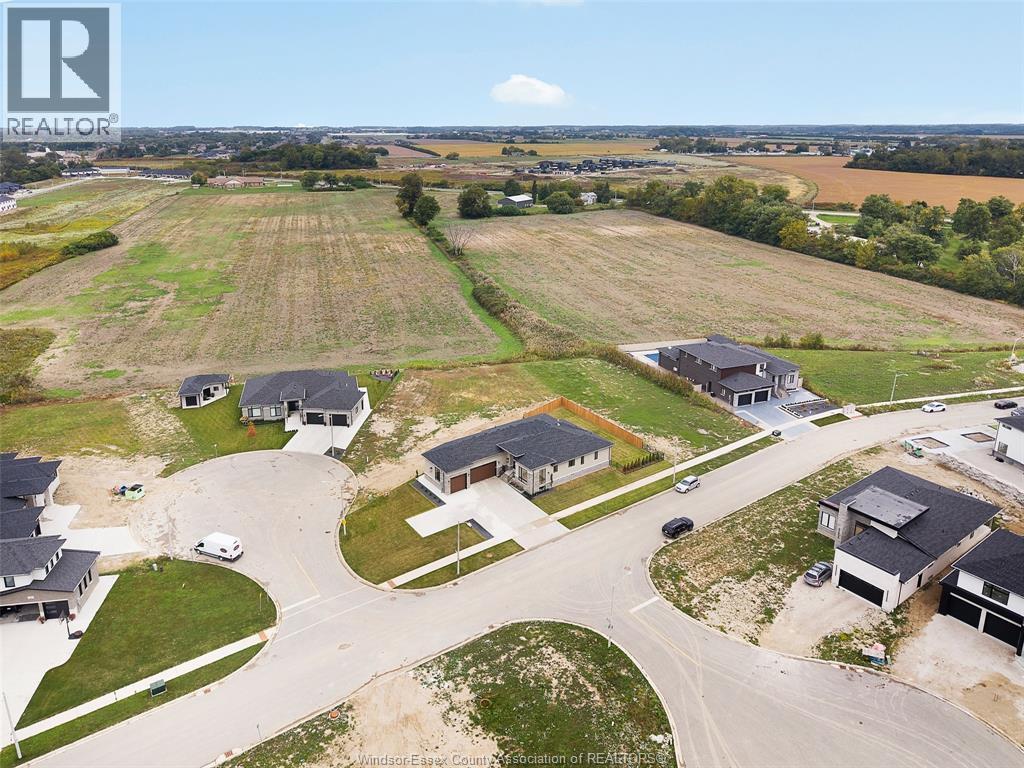 2 Pebble Beach Court Property Photo 44