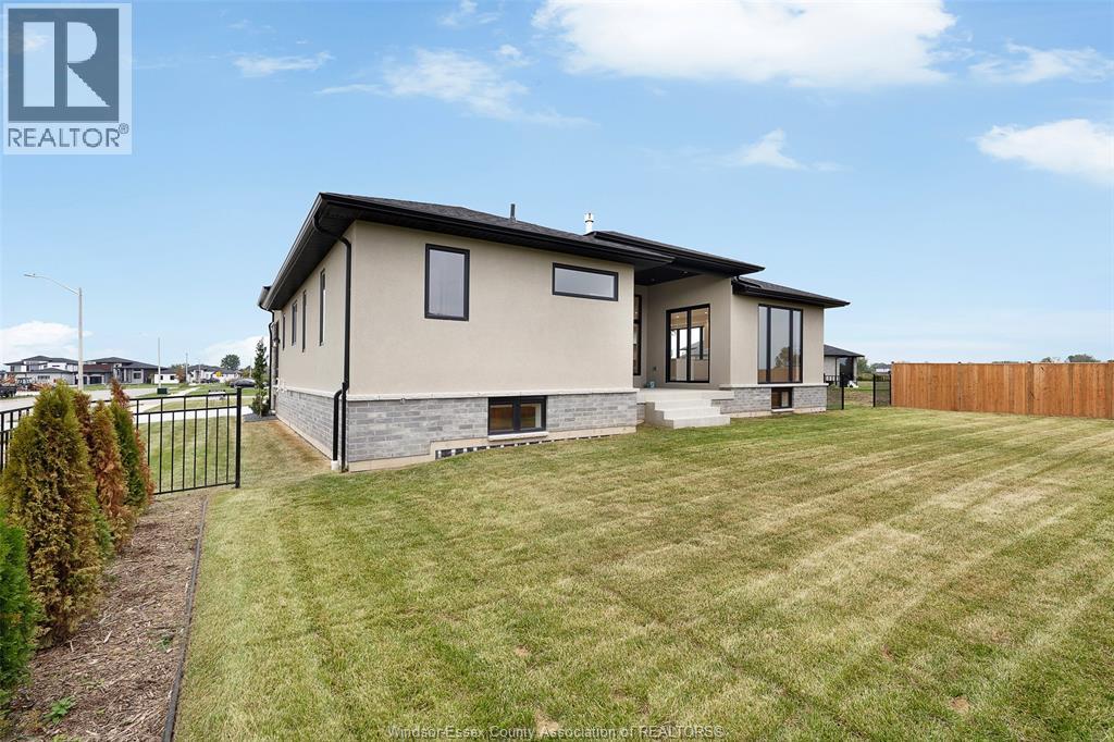 2 Pebble Beach Court Property Photo 50