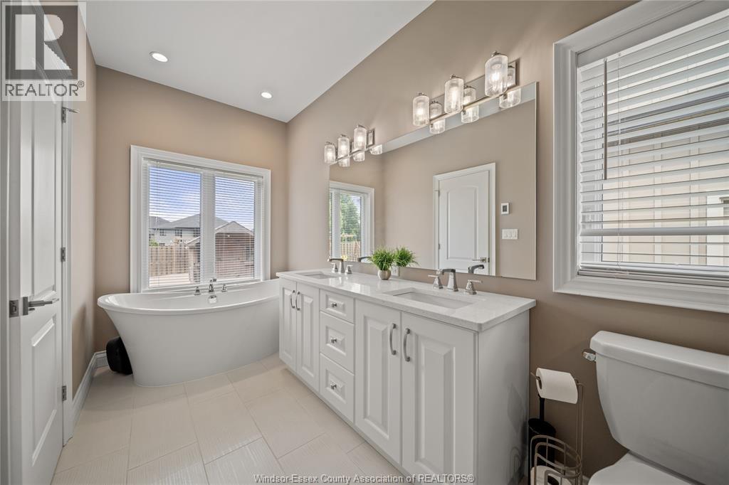 24 Peachtree Lane Property Photo 25