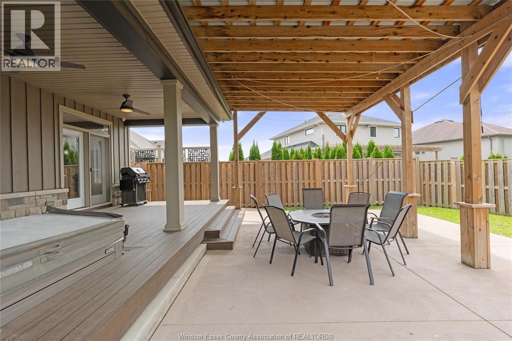 24 Peachtree Lane Property Photo 40