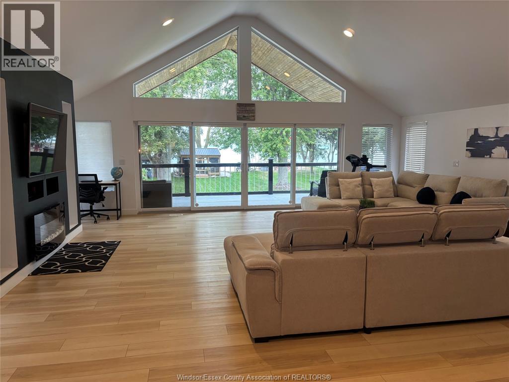 1646 Park Property Photo 16