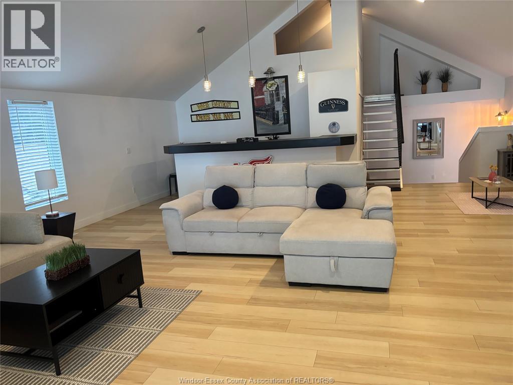 1646 Park Property Photo 19