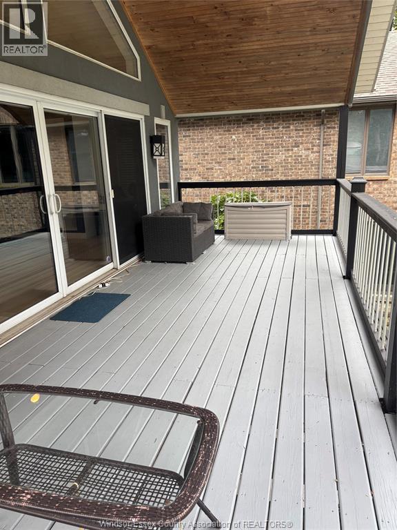 1646 Park Property Photo 22
