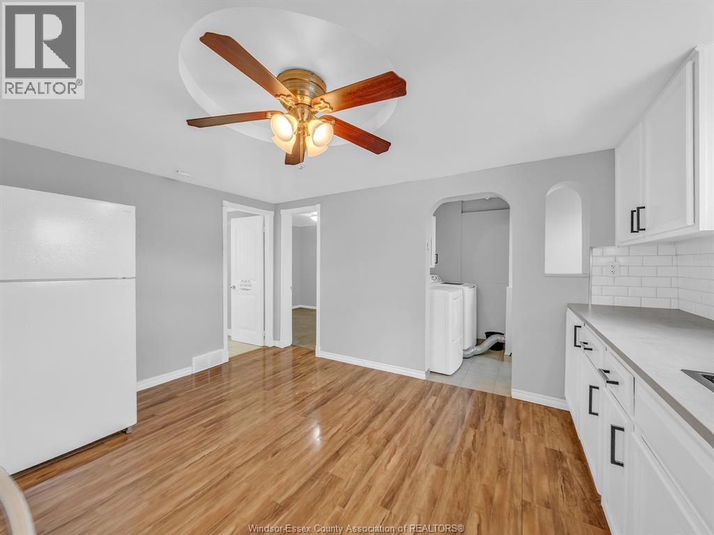 2724 Pillette Road Property Photo 33