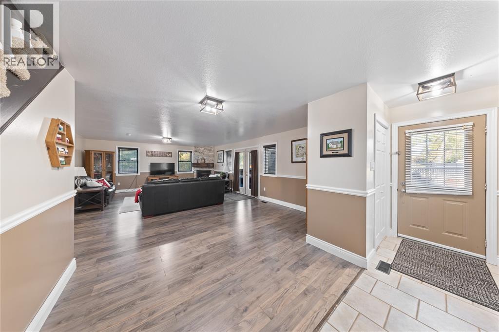 1252 Downie Road Property Photo 10