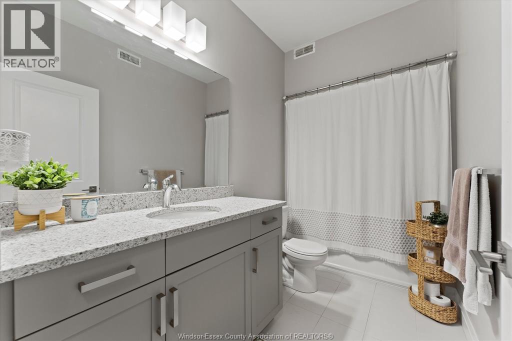 209 Mullen Crescent Property Photo 12