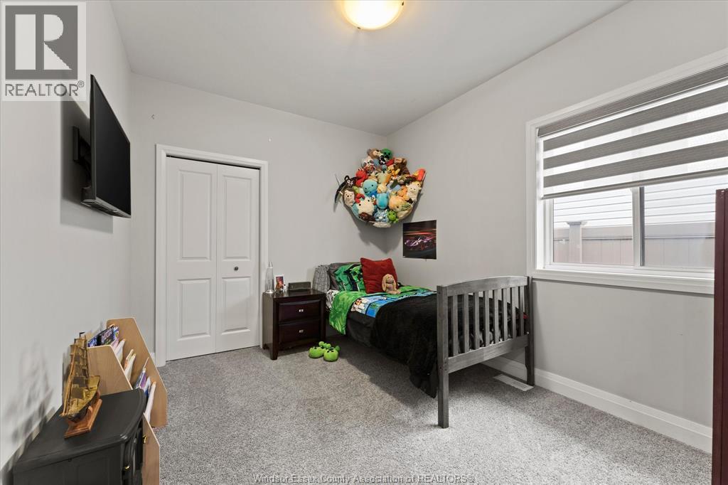 209 Mullen Crescent Property Photo 13