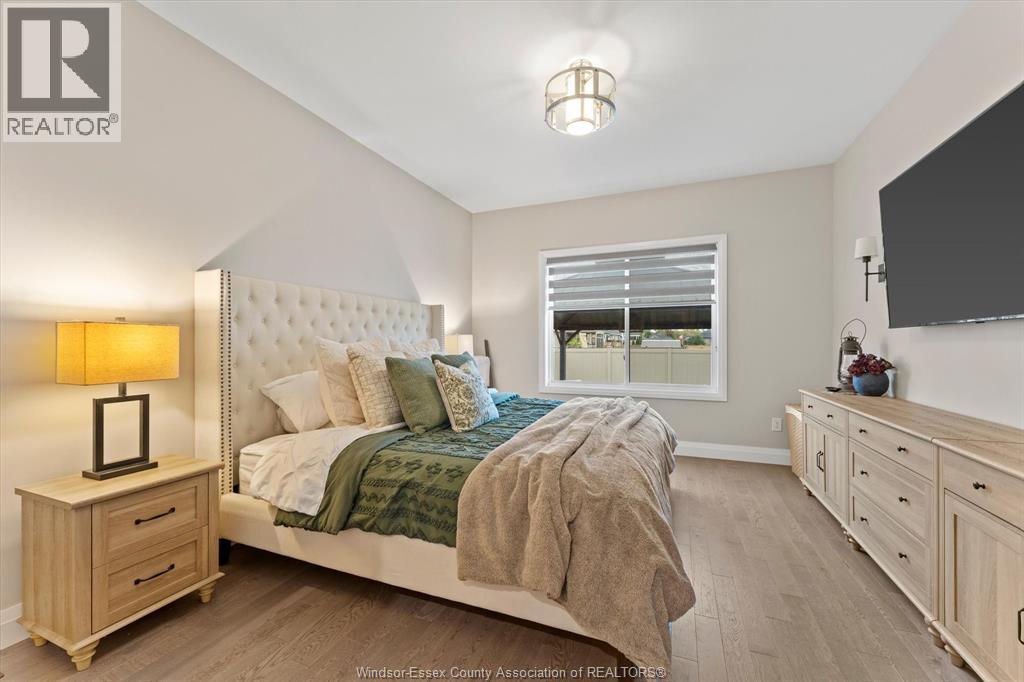 209 Mullen Crescent Property Photo 15