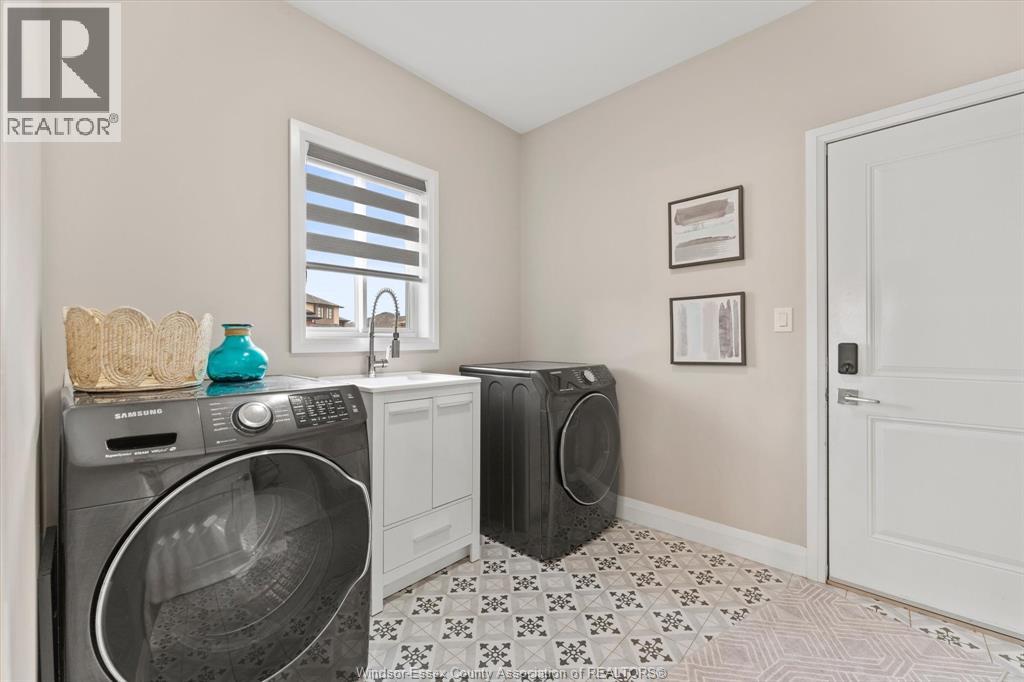 209 Mullen Crescent Property Photo 18