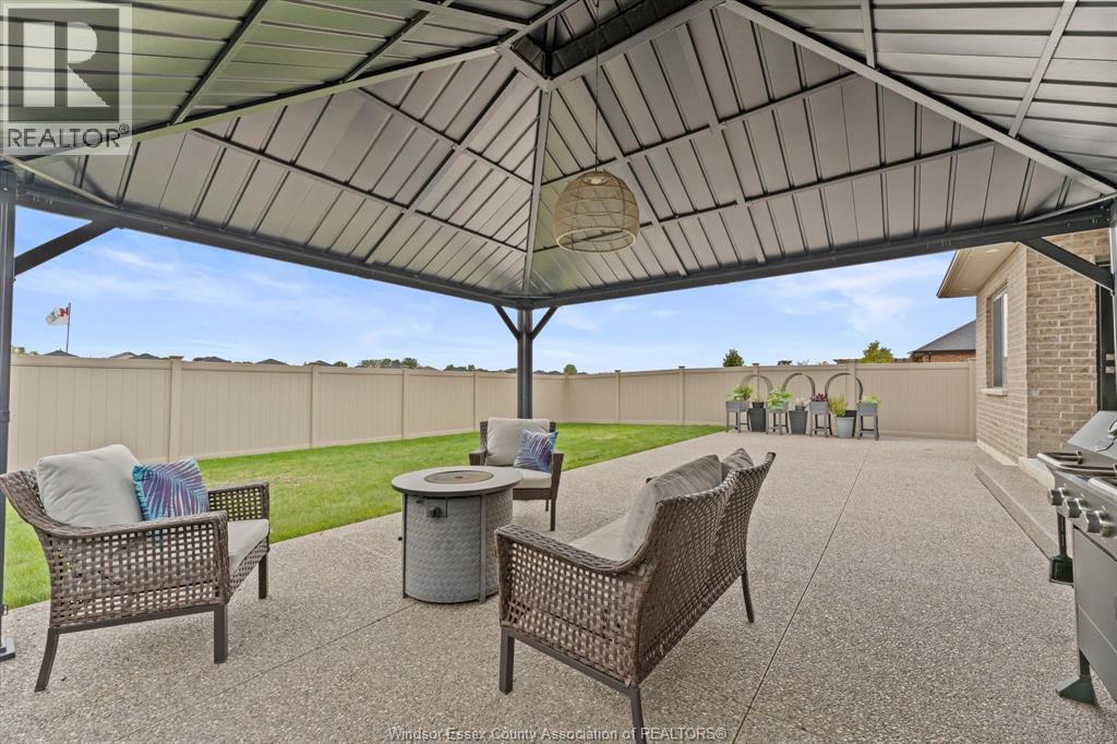 209 Mullen Crescent Property Photo 31