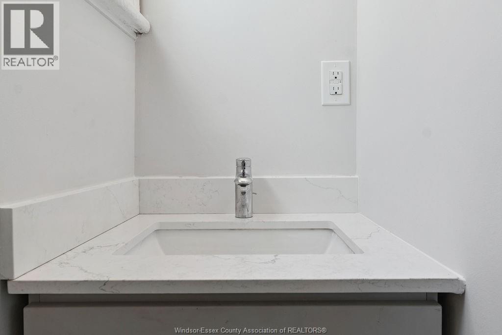 855 Lincoln Road Property Photo 12