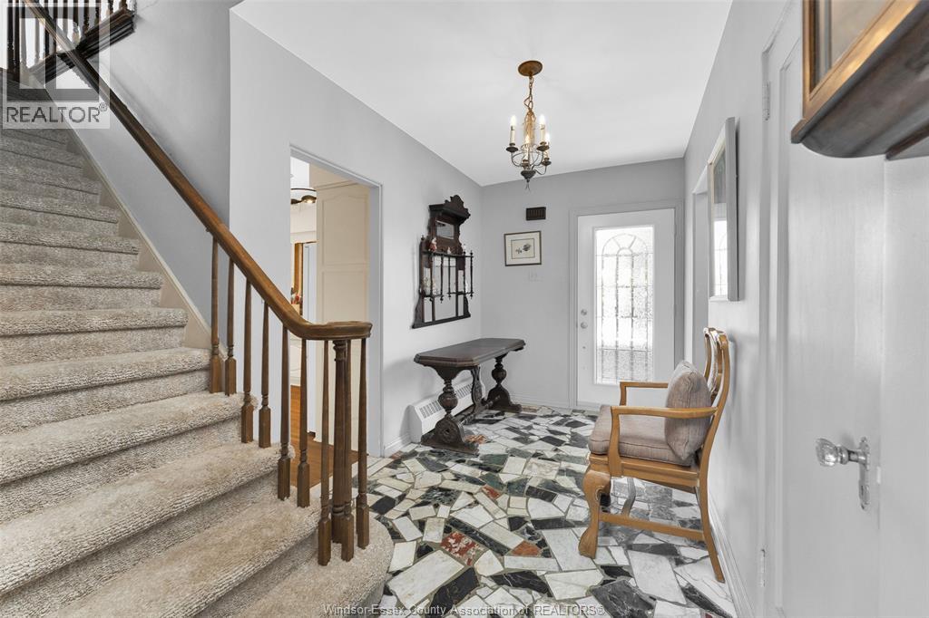 11830 Riverside Drive East Property Photo 31