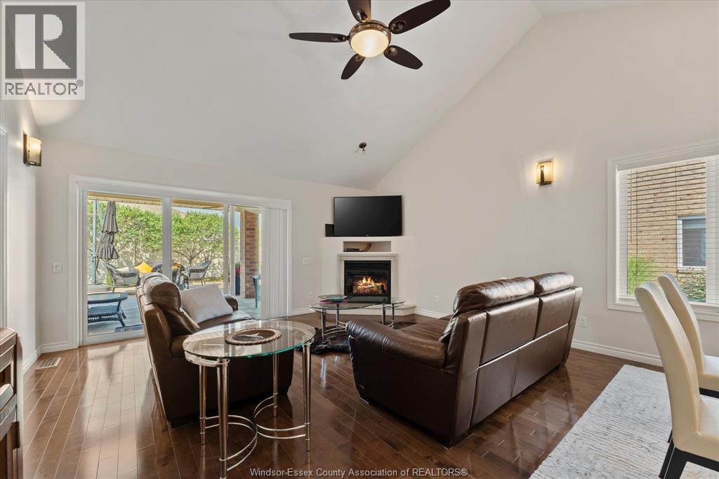 523 Golfview Property Photo 17