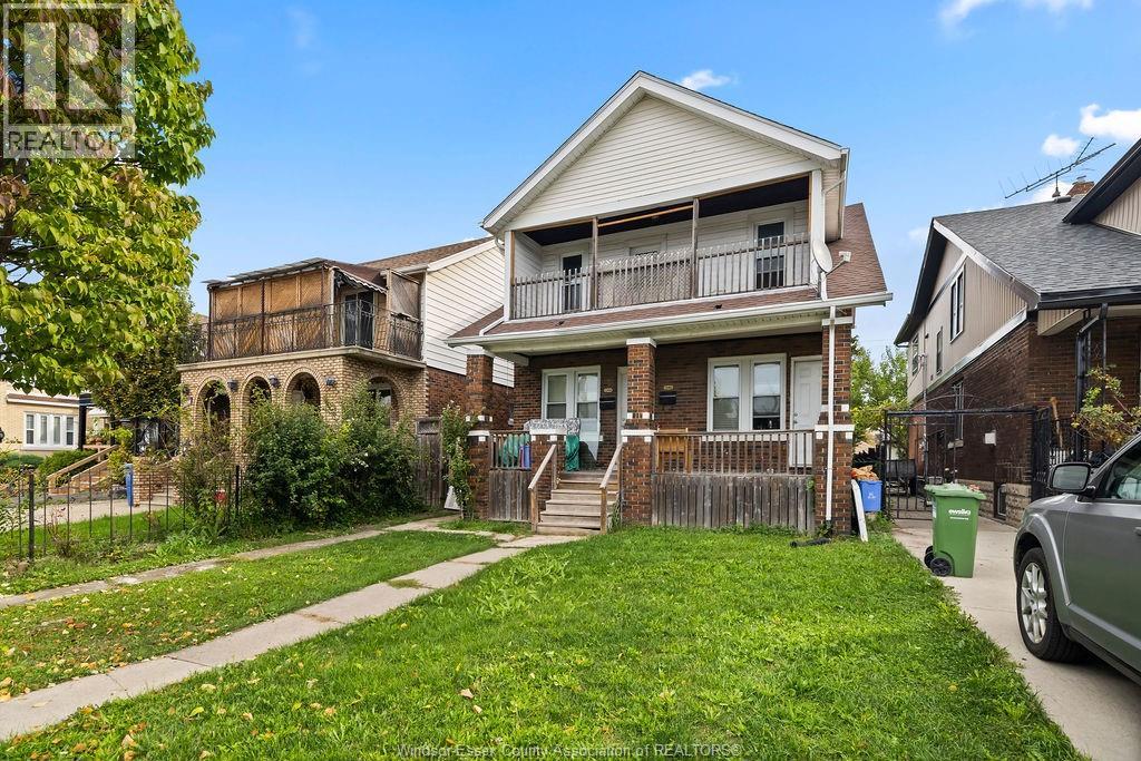 1044 Parent Avenue Unit# Upper Property Photo 3