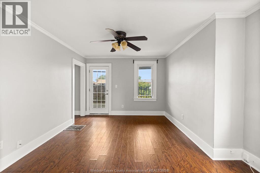 1044 Parent Avenue Unit# Upper Property Photo 12