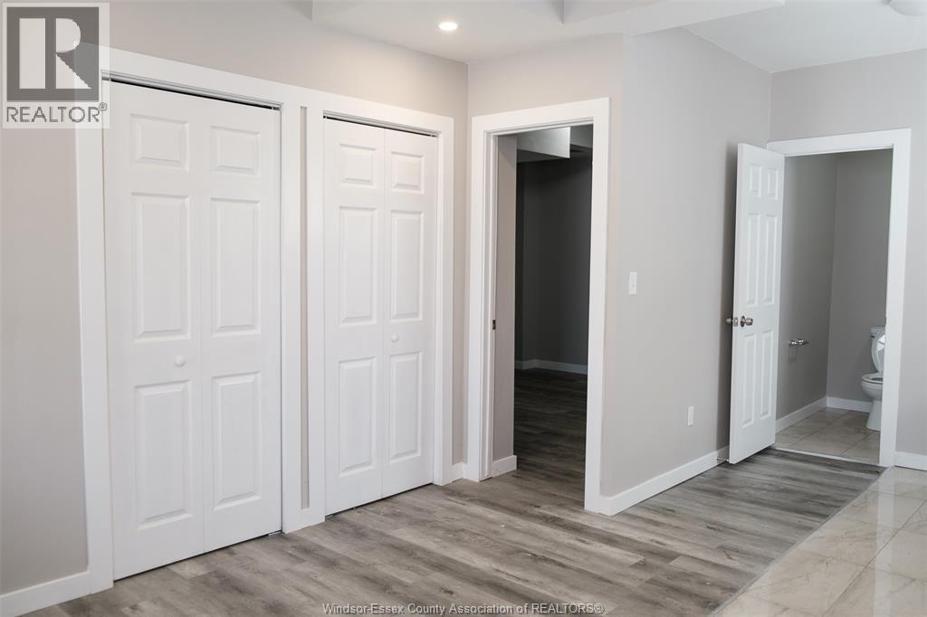 263 Tuscarora Unit# Main Property Photo 3