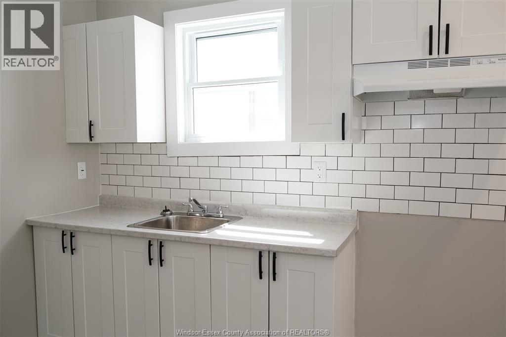 263 Tuscarora Unit# Main Property Photo 6